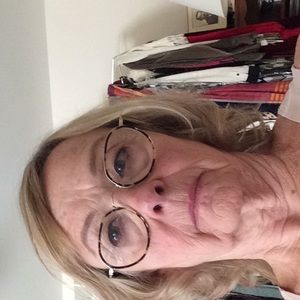 Meet your Posher, Sylvia